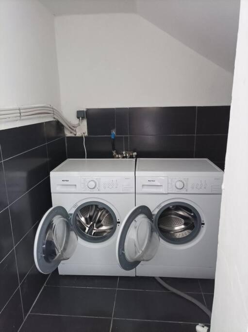 Comfy Cozy Iksia Apartment Ixia  Luaran gambar